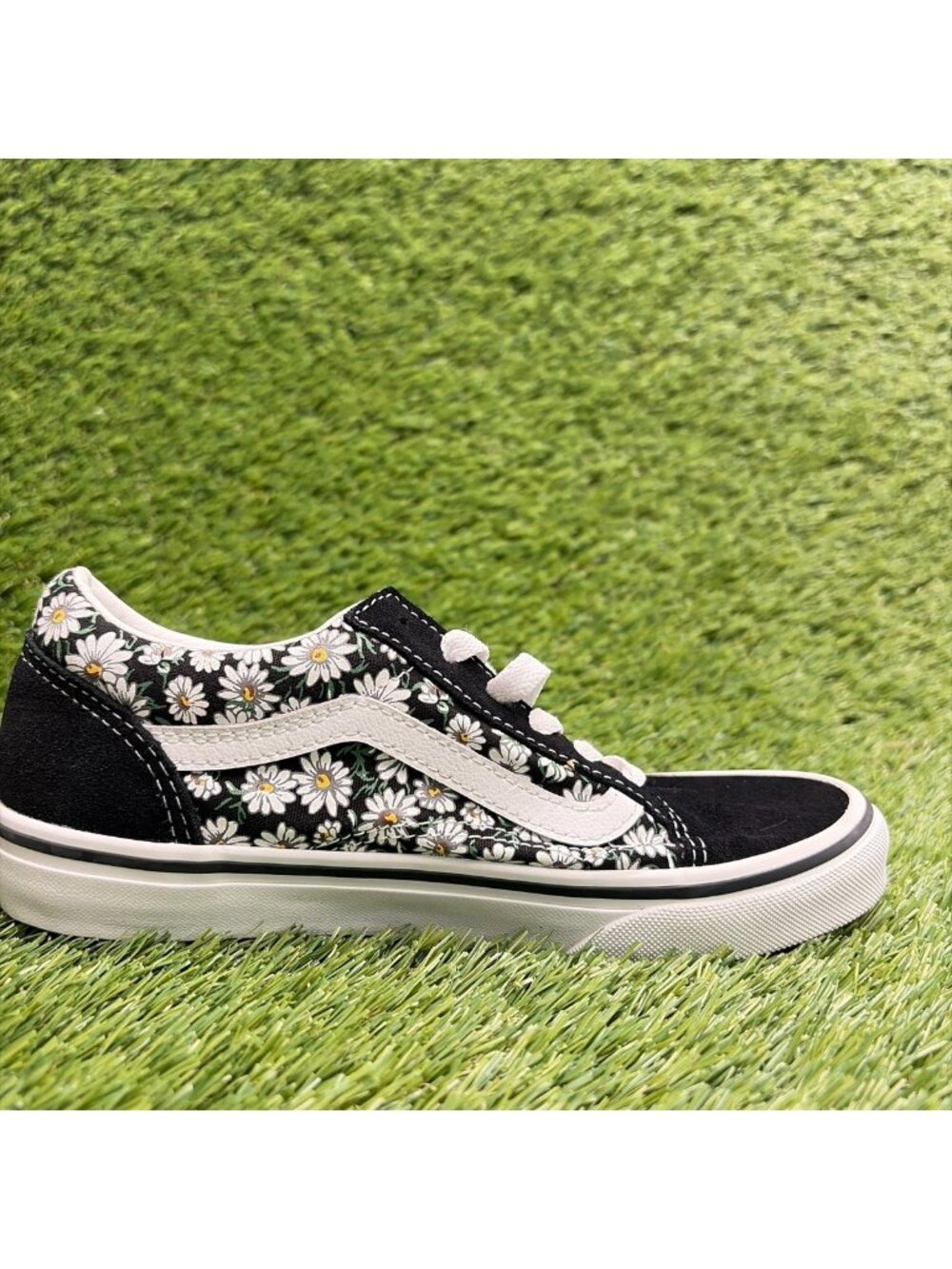 Vans Old Skool Girls Size 3Y Black White Athletic Skateboard Shoes Sneakers